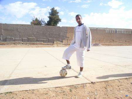 youyou et le ballon